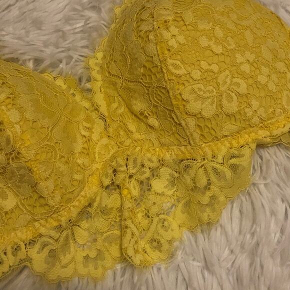 GILLIGAN & O’MALLEY • Yellow Lace Push-up Bralette - Picture 4 of 6
